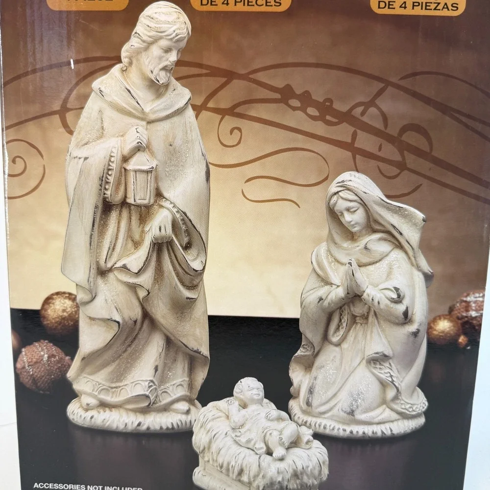 Costco Holy Family Nativity Figurines 4 Piece Set Joseph‎ Mary Baby Jesus White